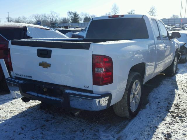 2GCEC19Y371537763 - 2007 CHEVROLET SILVERADO WHITE photo 4