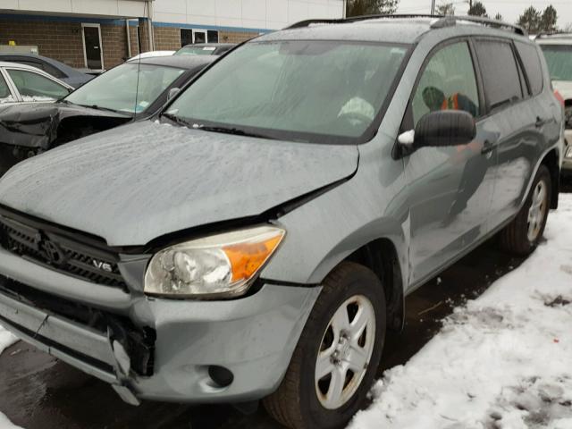 JTMBK33V786035171 - 2008 TOYOTA RAV4 GRAY photo 2