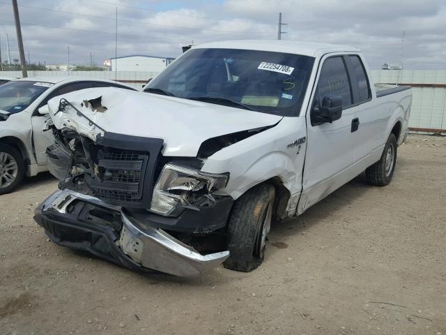 1FTFX1CF7DFB08999 - 2013 FORD F150 SUPER WHITE photo 2