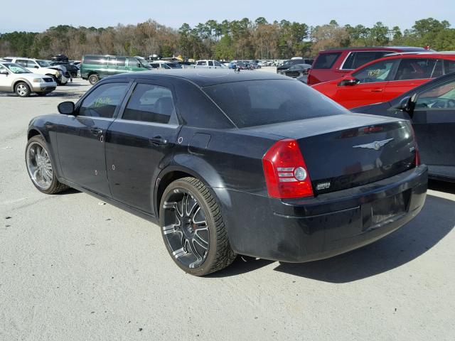 2C3KA43R28H193867 - 2008 CHRYSLER 300 LX BLACK photo 3