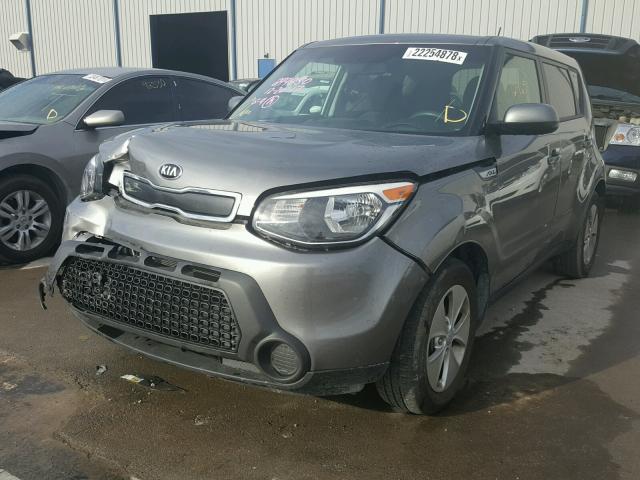 KNDJN2A28G7344811 - 2016 KIA SOUL GRAY photo 2