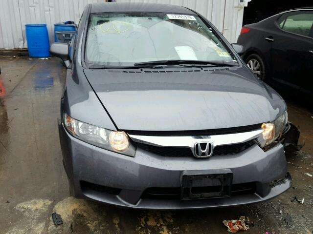 19XFA1F57BE048847 - 2011 HONDA CIVIC LX GRAY photo 9