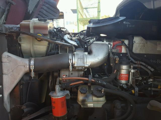 1FUJGLCV49LAF8124 - 2009 FREIGHTLINER CASCADIA 1 RED photo 7