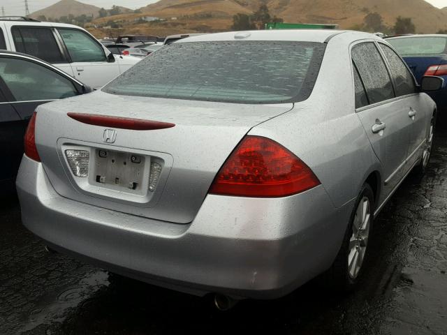 1HGCM66517A095827 - 2007 HONDA ACCORD EX SILVER photo 4