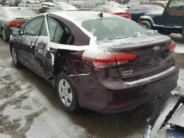 3KPFK4A77HE111008 - 2017 KIA FORTE LX BURGUNDY photo 3