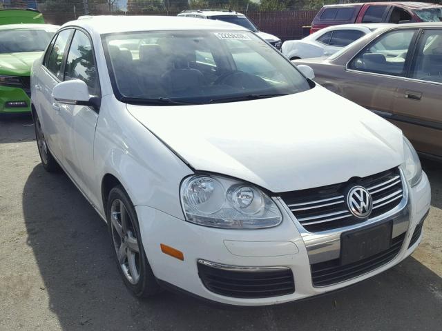 3VWAZ7AJ9AM121602 - 2010 VOLKSWAGEN JETTA LIMI WHITE photo 1