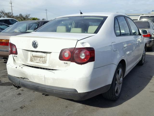 3VWAZ7AJ9AM121602 - 2010 VOLKSWAGEN JETTA LIMI WHITE photo 4