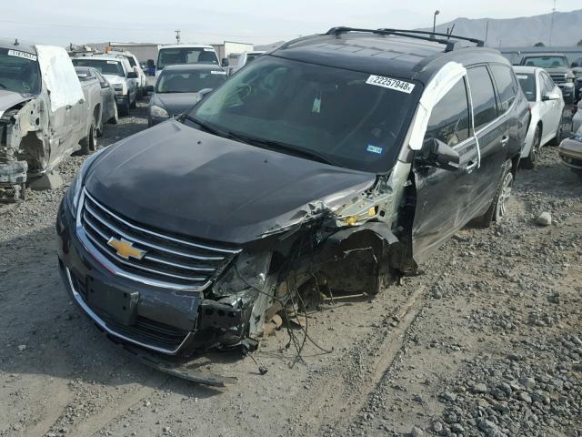 1GNKRHKD2HJ304263 - 2017 CHEVROLET TRAVERSE L BLACK photo 2