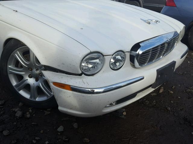 SAJWA79CX5SG36065 - 2005 JAGUAR XJ8 L WHITE photo 9