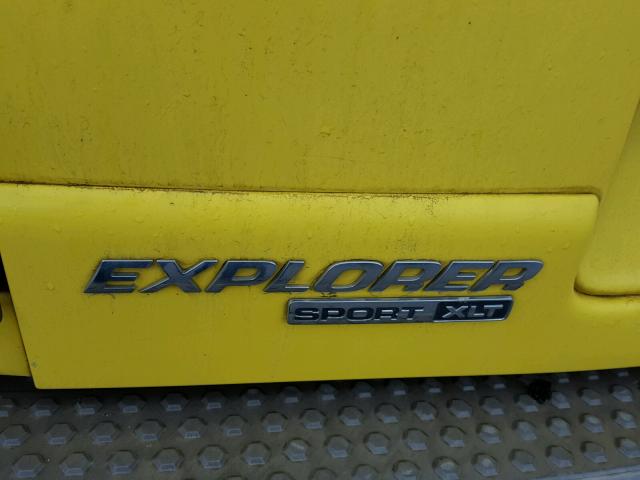 1FMYU60E53UA46910 - 2003 FORD EXPLORER S YELLOW photo 9