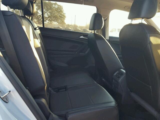 3VV3B7AX9JM006536 - 2018 VOLKSWAGEN TIGUAN SE SILVER photo 6