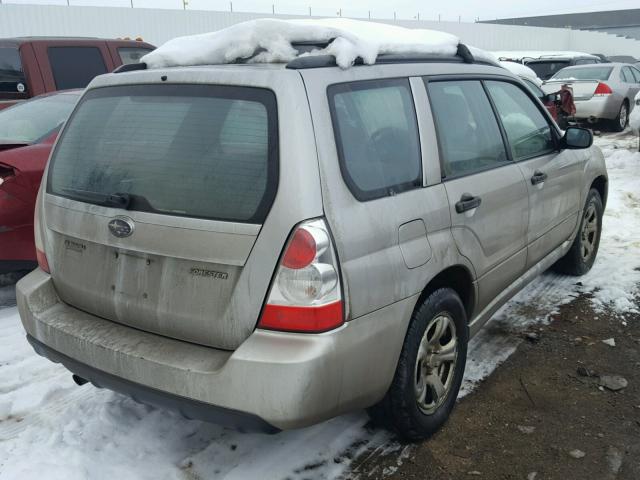 JF1SG63647H739686 - 2007 SUBARU FORESTER 2 SILVER photo 4