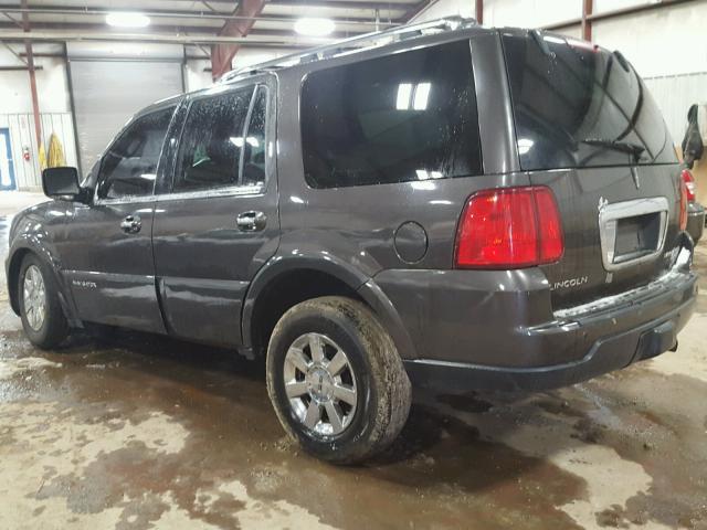 5LMFU28566LJ02395 - 2006 LINCOLN NAVIGATOR GRAY photo 3