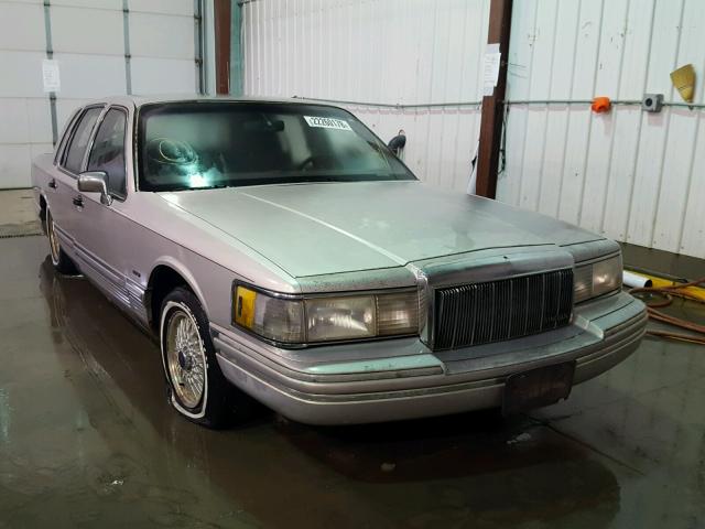 1LNLM81W6NY688741 - 1992 LINCOLN TOWN CAR E SILVER photo 1