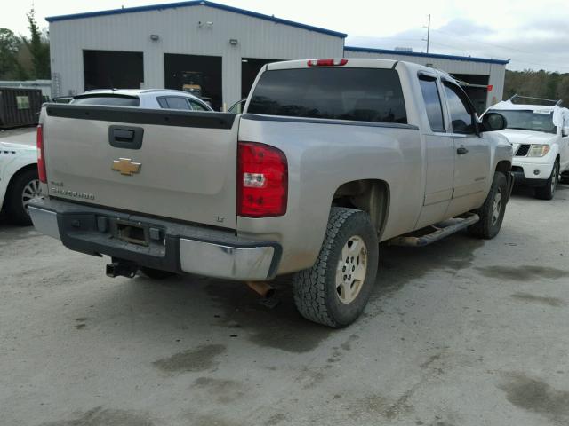 1GCEC19017Z550562 - 2007 CHEVROLET SILVERADO SILVER photo 4