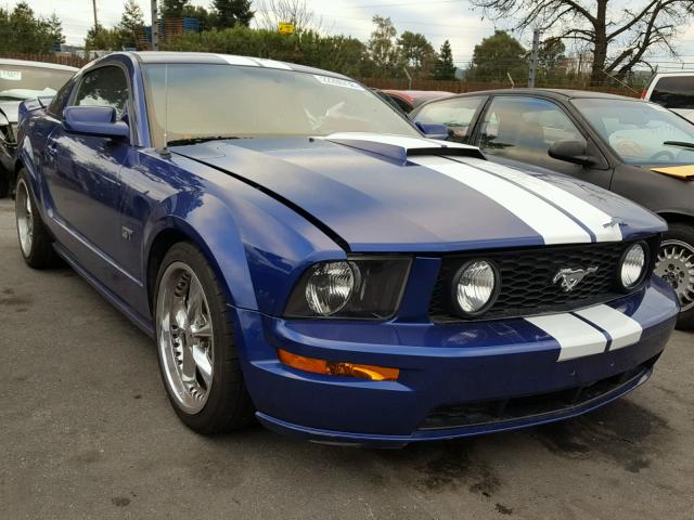1ZVFT82H755209598 - 2005 FORD MUSTANG GT BLUE photo 1