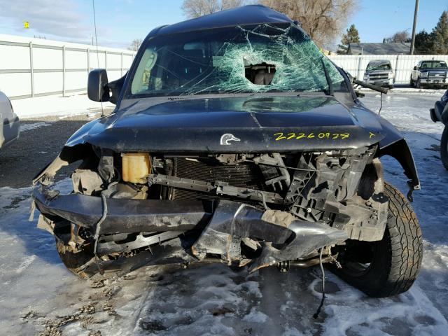 1N6AA07CX9N317072 - 2009 NISSAN TITAN XE GRAY photo 9