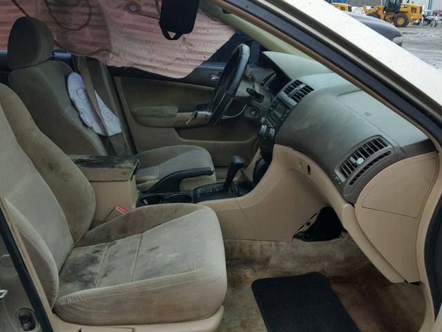 3HGCM56485G701091 - 2005 HONDA ACCORD LX GOLD photo 5