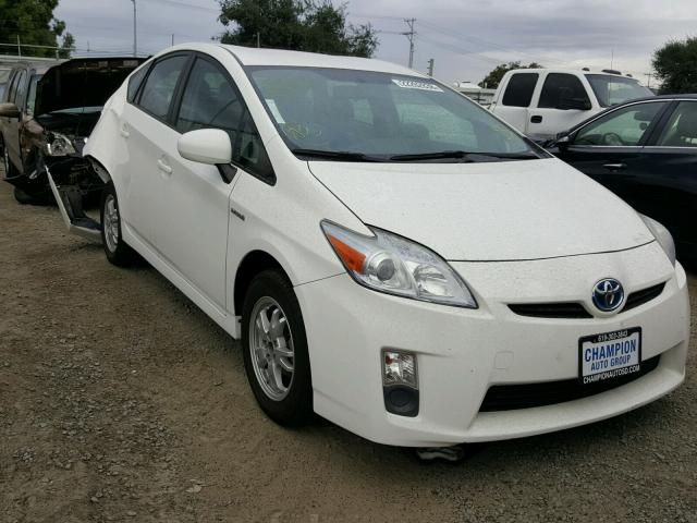 JTDKN3DU8B1355469 - 2011 TOYOTA PRIUS WHITE photo 1