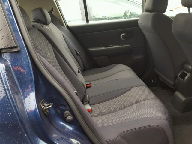 3N1BC13E48L392060 - 2008 NISSAN VERSA S BLUE photo 6