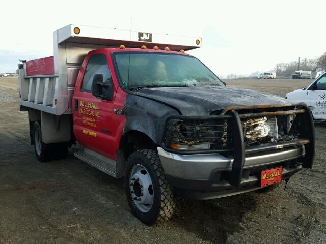 1FDAF57F92ED14578 - 2002 FORD F550 SUPER RED photo 1