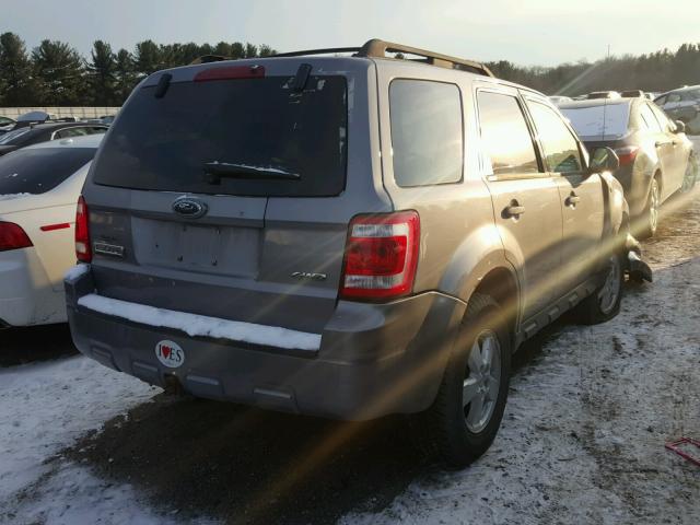 1FMCU93158KC69018 - 2008 FORD ESCAPE XLT GRAY photo 4