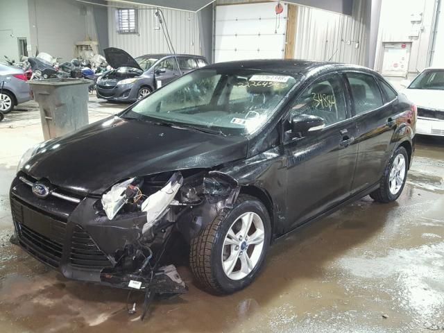 1FAHP3F2XCL361138 - 2012 FORD FOCUS SE BLACK photo 2