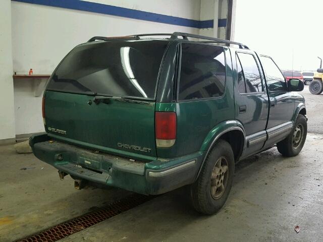 1GNDT13W2X2225038 - 1999 CHEVROLET BLAZER GREEN photo 4