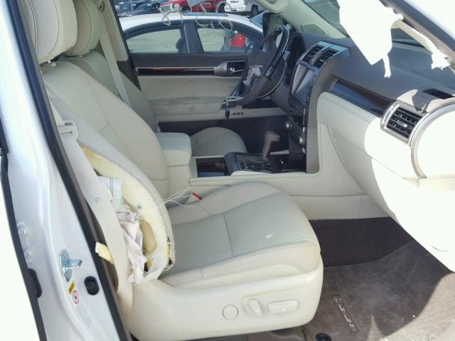 JTJBM7FX5J5185335 - 2018 LEXUS GX BASE WHITE photo 5