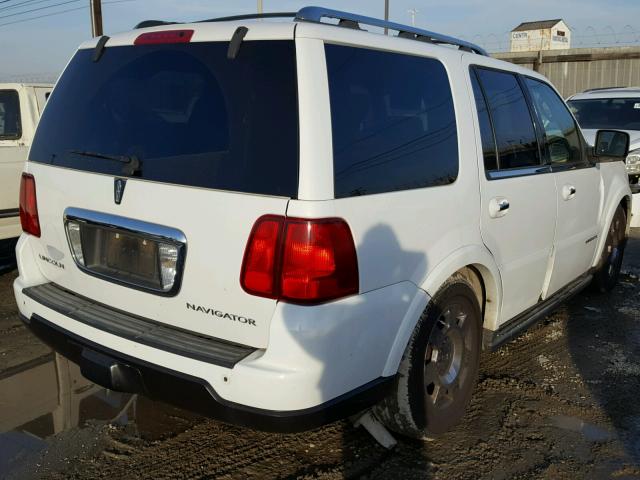 5LMFU27596LJ16096 - 2006 LINCOLN NAVIGATOR WHITE photo 4