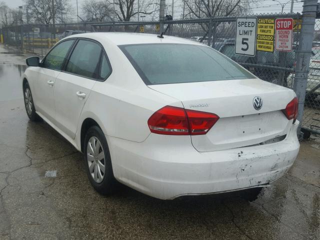1VWAP7A38DC120941 - 2013 VOLKSWAGEN PASSAT S Blanco foto 3