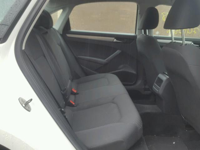 1VWAP7A38DC120941 - 2013 VOLKSWAGEN PASSAT S Blanco foto 6