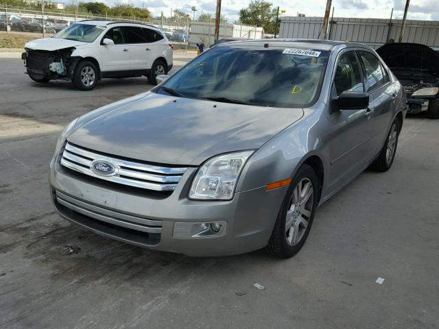 3FAHP08Z78R125936 - 2008 FORD FUSION SEL GRAY photo 2