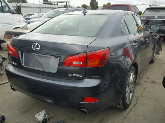 JTHBK262285072631 - 2008 LEXUS IS 250 GRAY photo 4