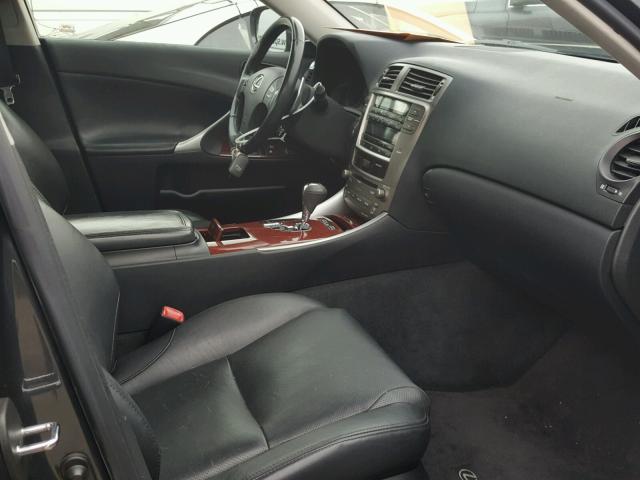 JTHBK262285072631 - 2008 LEXUS IS 250 GRAY photo 5