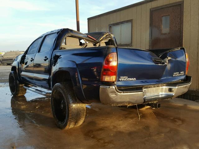 5TEJU62NX5Z107066 - 2005 TOYOTA TACOMA DOU BLUE photo 3