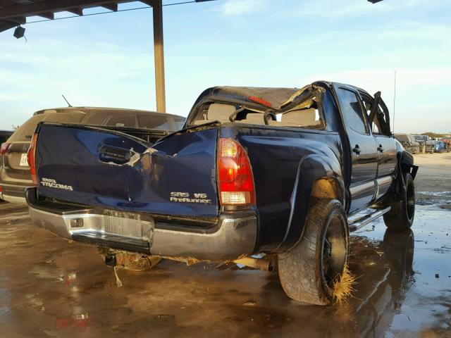 5TEJU62NX5Z107066 - 2005 TOYOTA TACOMA DOU BLUE photo 4