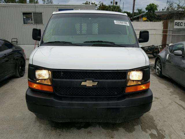 1GCSGAFX7C1144562 - 2012 CHEVROLET EXPRESS G1 WHITE photo 9