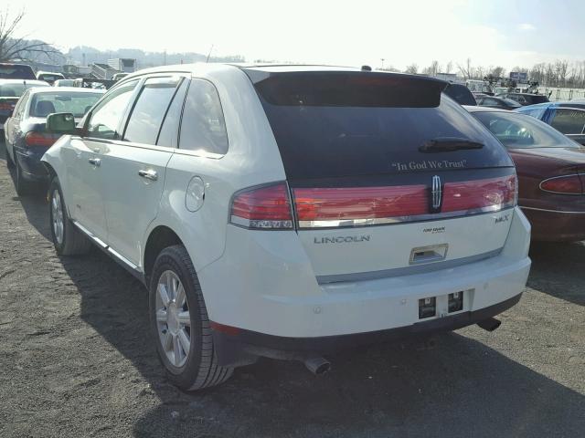 2LMDU68C97BJ08939 - 2007 LINCOLN MKX WHITE photo 3