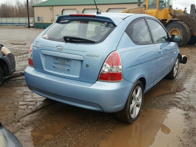 KMHCN36C08U084824 - 2008 HYUNDAI ACCENT SE BLUE photo 4