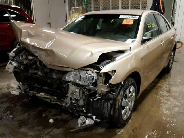 4T1BF3EK6BU772982 - 2011 TOYOTA CAMRY BASE TAN photo 2