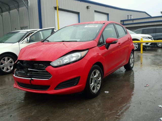 3FADP4EJ0FM223348 - 2015 FORD FIESTA SE RED photo 2