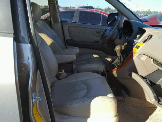 JT6GF10U1Y0059664 - 2000 LEXUS RX300 GRAY photo 5