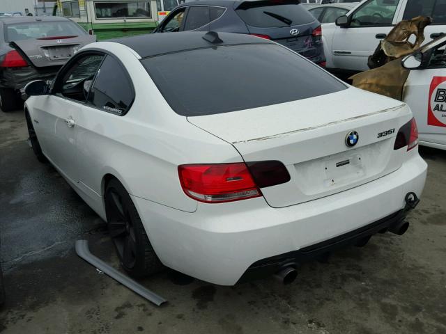 WBAWB73549P045657 - 2009 BMW 335 I WHITE photo 3