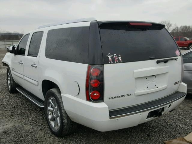 1GKFK66898J128624 - 2008 GMC YUKON XL D WHITE photo 3