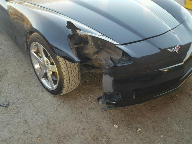 1G1YY26W885101619 - 2008 CHEVROLET CORVETTE BLACK photo 9