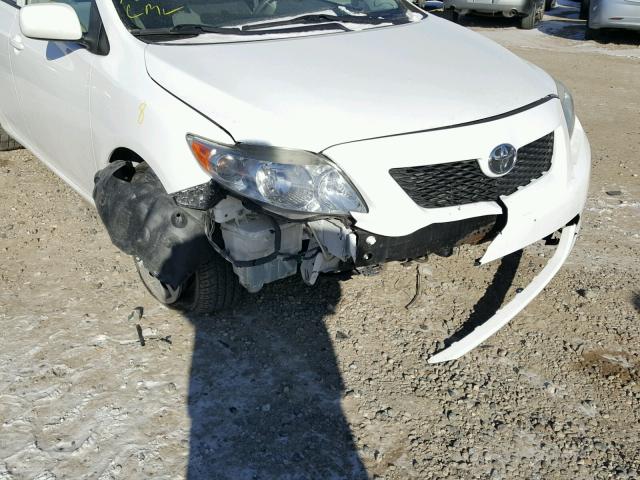 JTDBL40E499048645 - 2009 TOYOTA COROLLA BA WHITE photo 9