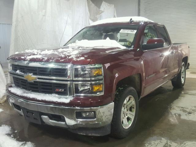 1GCVKREC5FZ216938 - 2015 CHEVROLET SILVERADO RED photo 2