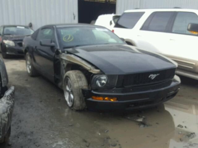 1ZVFT80NX75302806 - 2007 FORD MUSTANG BLACK photo 1