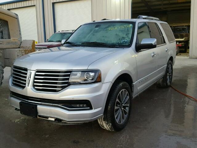 5LMJJ2HT6FEJ14875 - 2015 LINCOLN NAVIGATOR SILVER photo 2